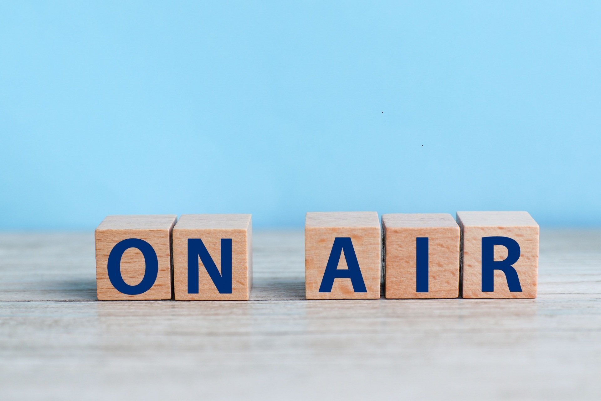 ON AIRの文字