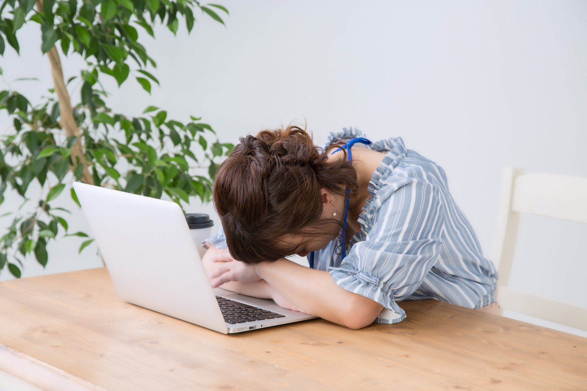 光回線の乗り換えはめんどくさい？簡単な手順と注意点を徹底解説！