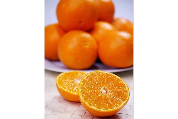 愛媛県産　紅まどんな